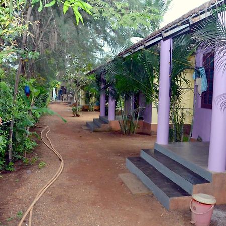 Kenchas Beach Resort Gokarna  Buitenkant foto